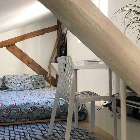Appartement Coeur de Lyon avec Terrasse et Jacuzzi Extérieur photo
