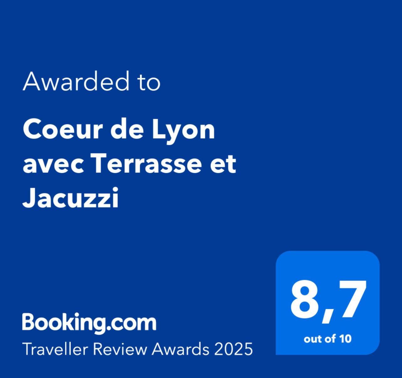 Appartement Coeur de Lyon avec Terrasse et Jacuzzi Extérieur photo